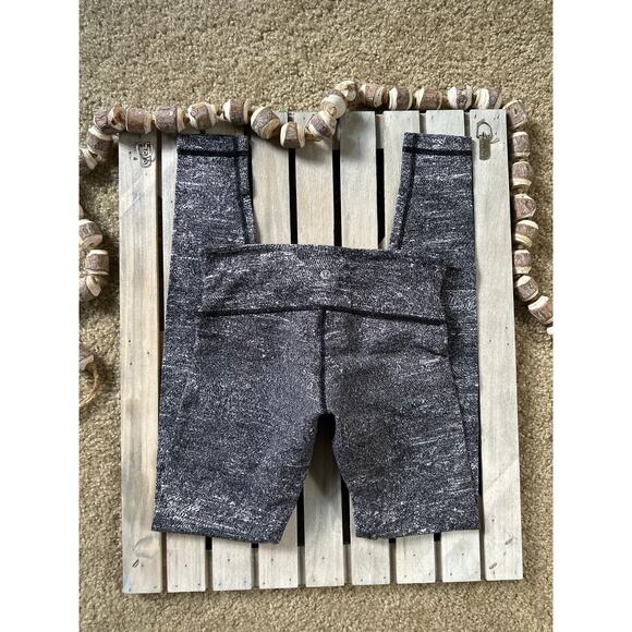 Lululemon Wunder Under Athletic Heathered Gray Black Leggings - Picture 1 of 8